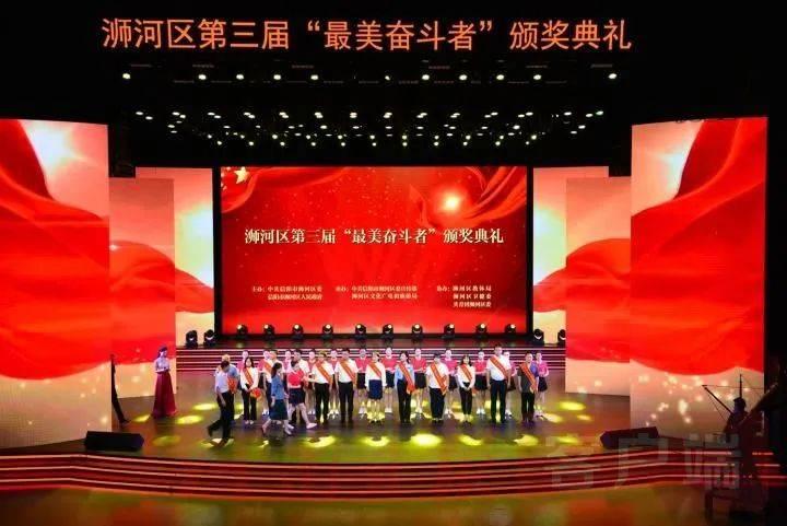 请问火烈鸟睫毛膏质量如何呢？游戏画面